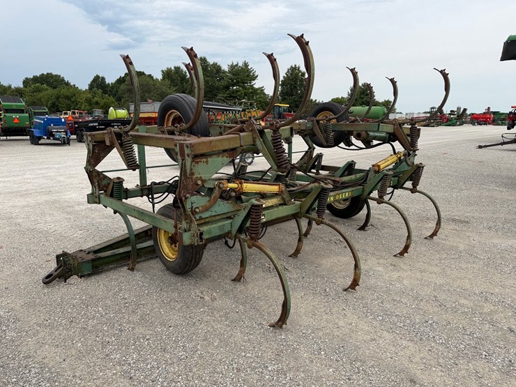 john-deere-1610-image-6