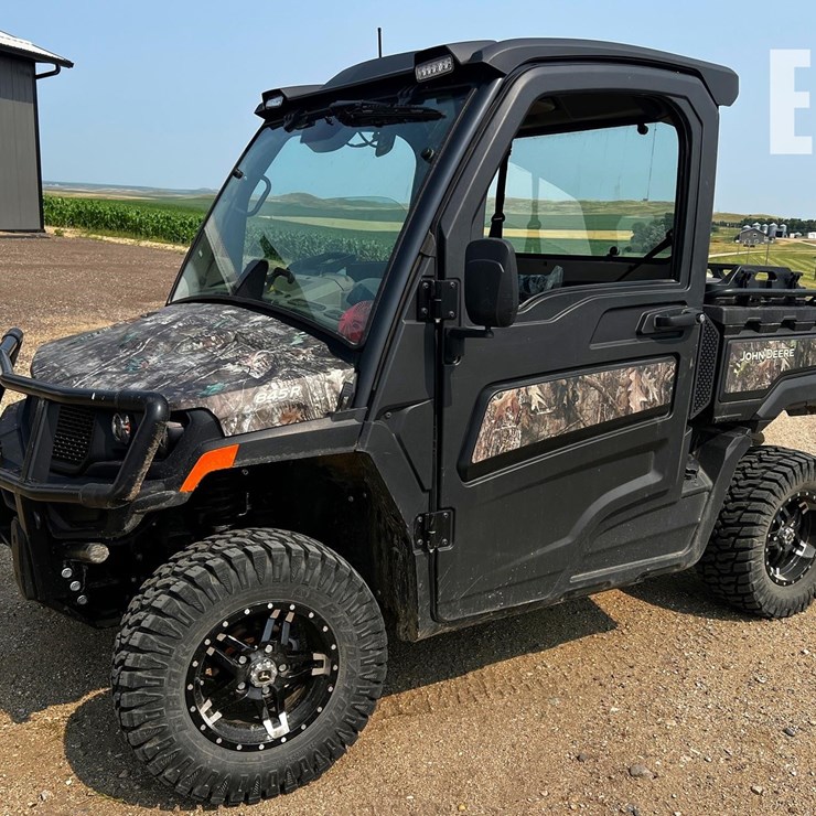 2025 JOHN DEERE GATOR XUV 835R