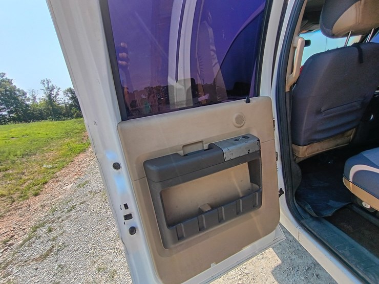 2013-ford-f350-image-79