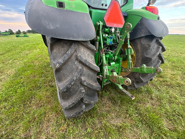 john-deere-6430-image-28