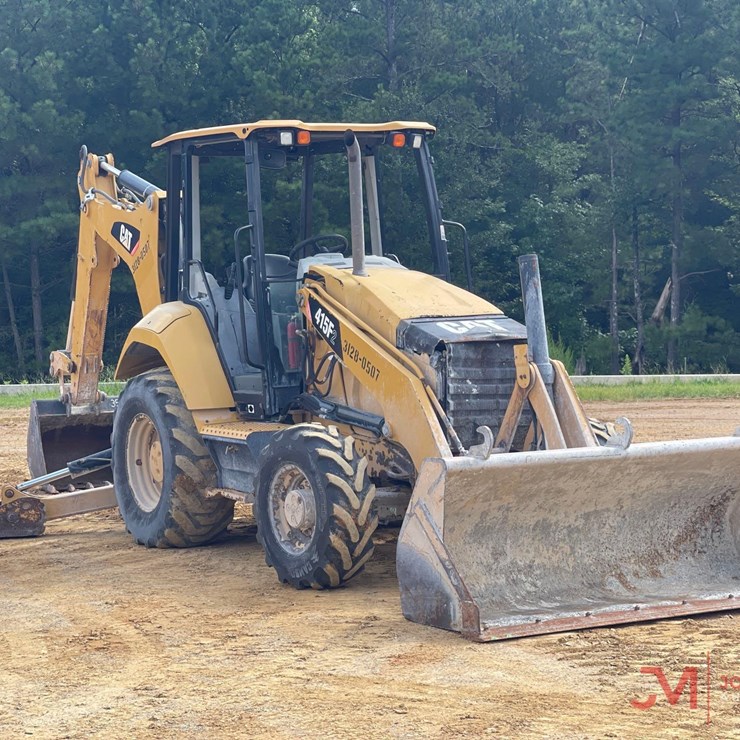 2017 CATERPILLAR 415F2