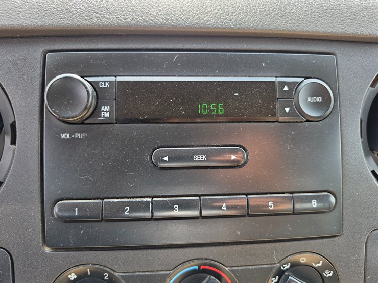 2008-ford-f550-image-36