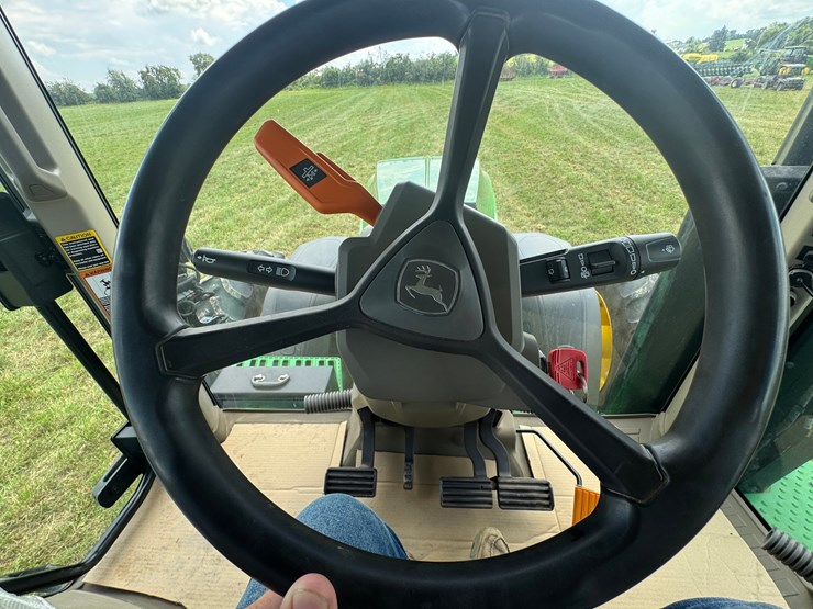 john-deere-8r-370-image-70