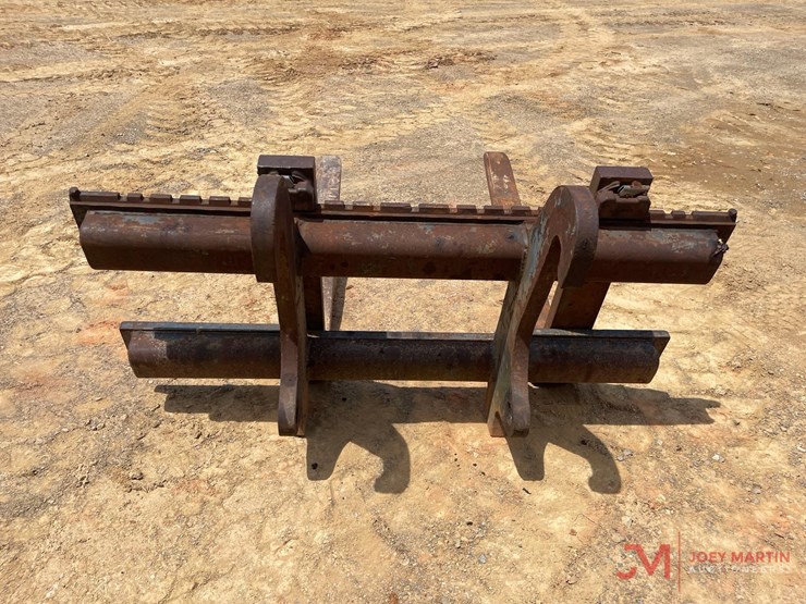51"-forks-loader-attachment-image-4