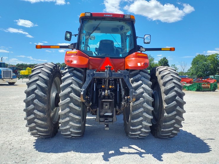 2006-case-ih-magnum-190-image-2