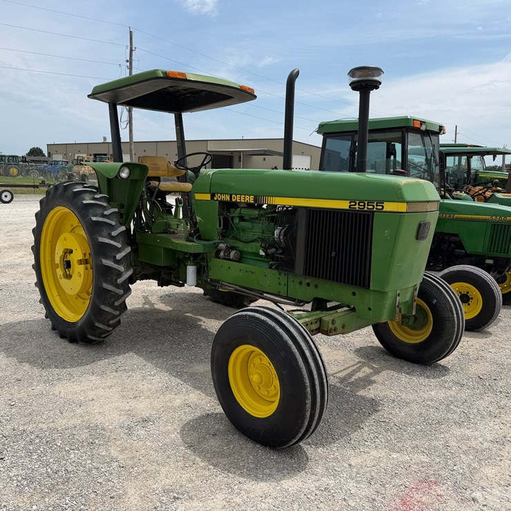 1989 JOHN DEERE 2955
