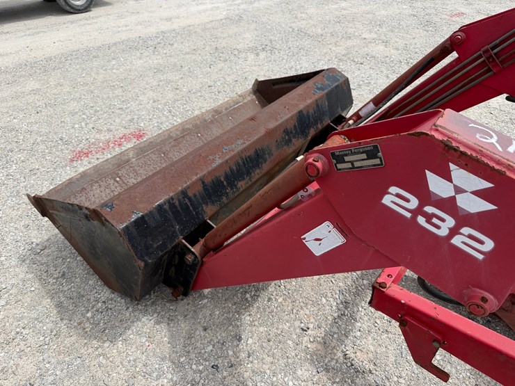 massey-ferguson-232-image-8