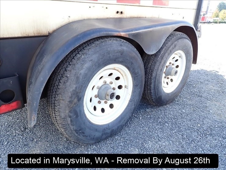2006-john-deere-4045tf270-image-3