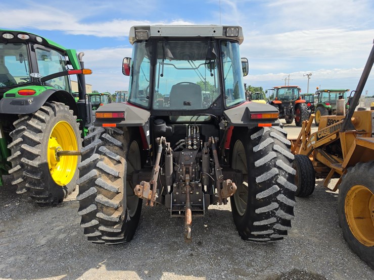 1996-massey-ferguson-6180-image-11