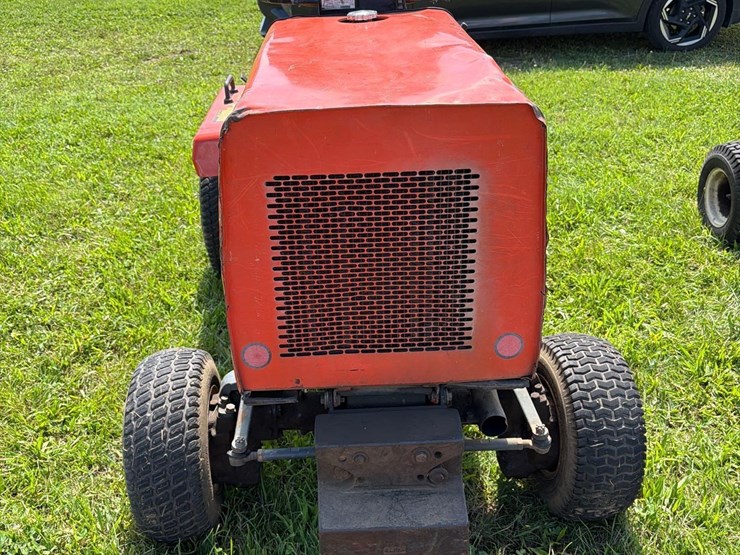 kubota-f2100-image-10