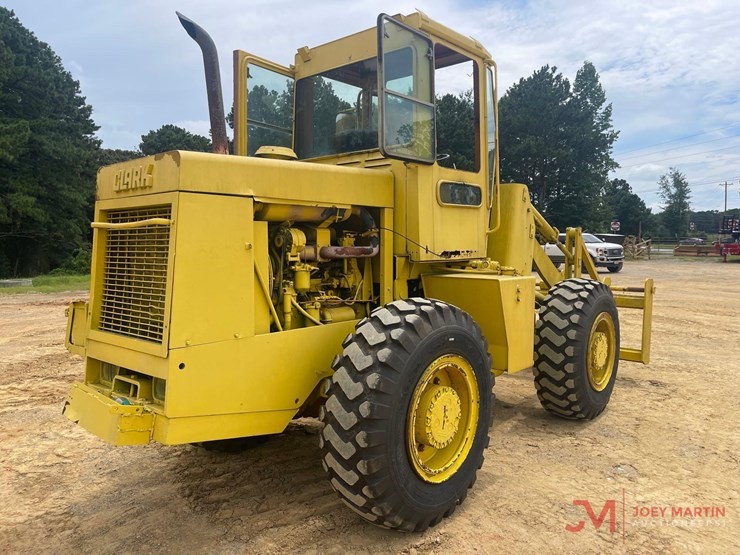 rubber-tire-loader,-sn;-unreadable,-meter-reads-591-hours,-56"-forks,-diesel-engine-image-3