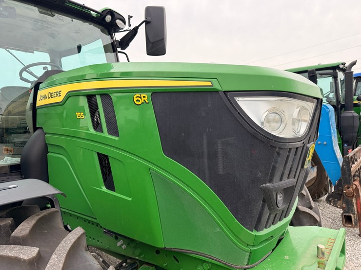 2025-john-deere-6r-155-image-17