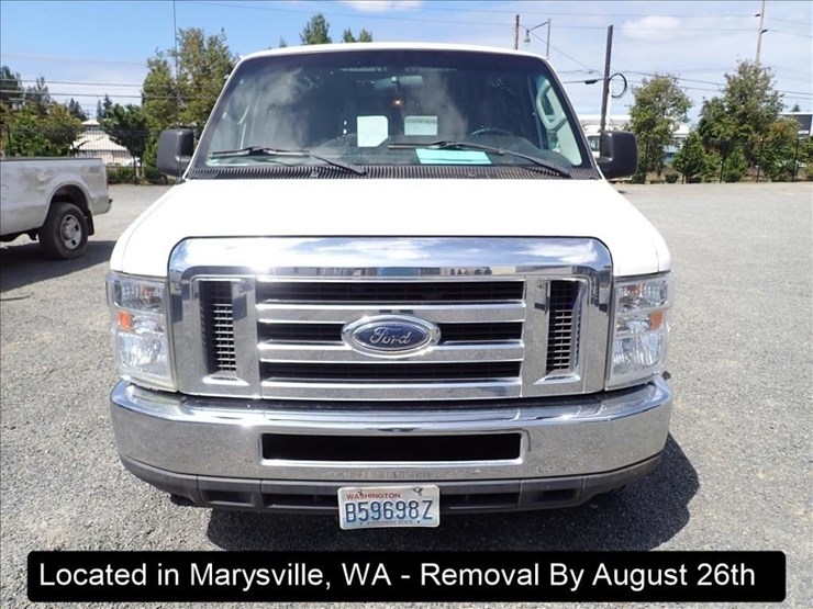 2011-ford-e250-image-15
