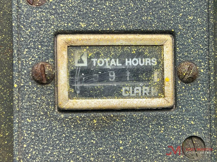 rubber-tire-loader,-sn;-unreadable,-meter-reads-591-hours,-56"-forks,-diesel-engine-image-20