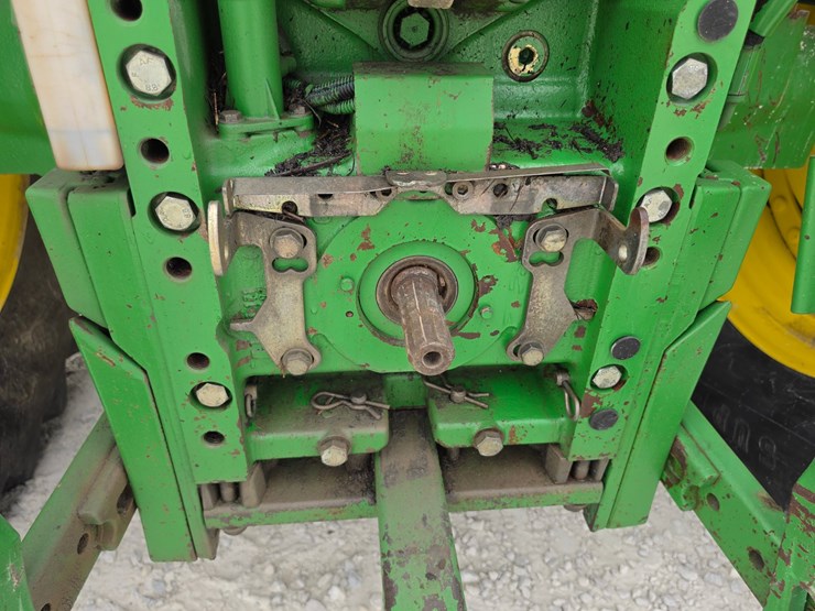 2005-john-deere-6420-image-13