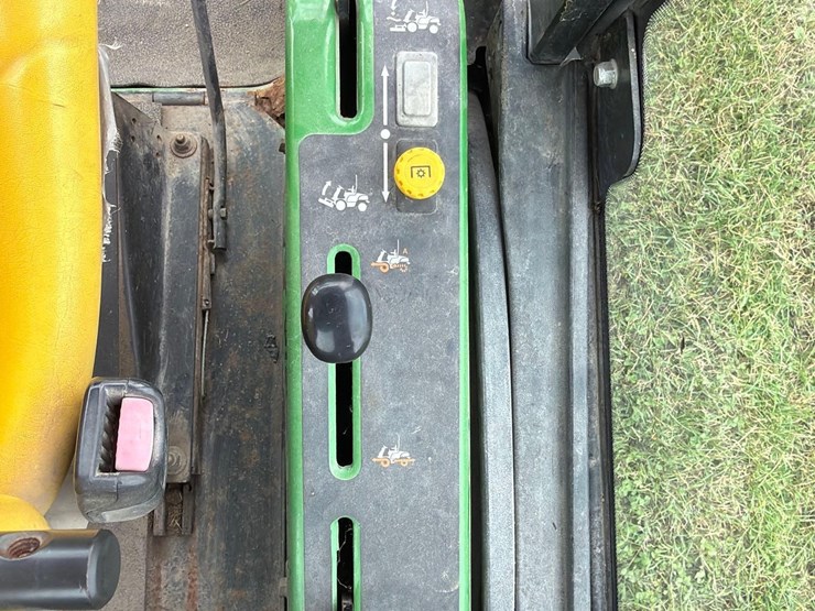 john-deere-1445-image-19