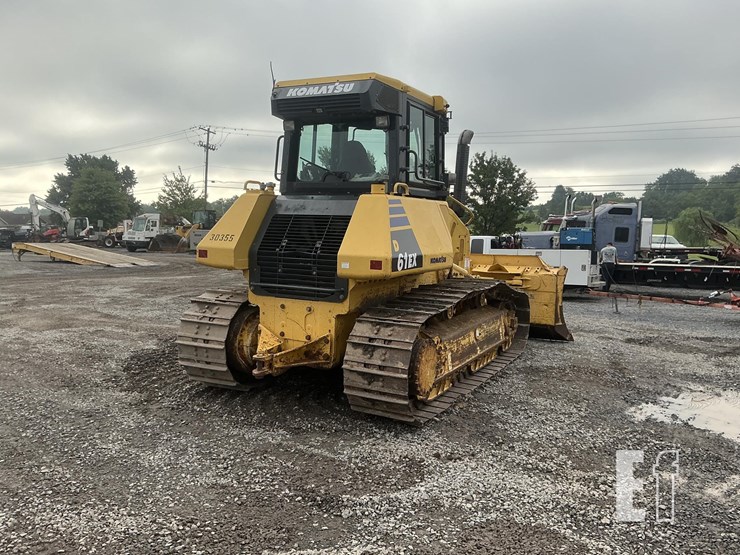 2014-komatsu-d61ex-23-image-4