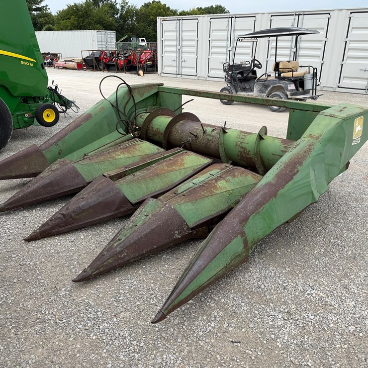 JOHN DEERE 453