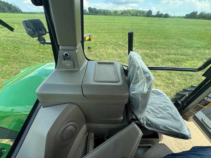 john-deere-8r-370-image-86