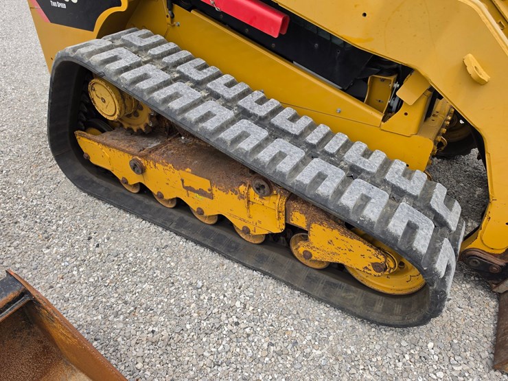 2009-caterpillar-279c-image-14