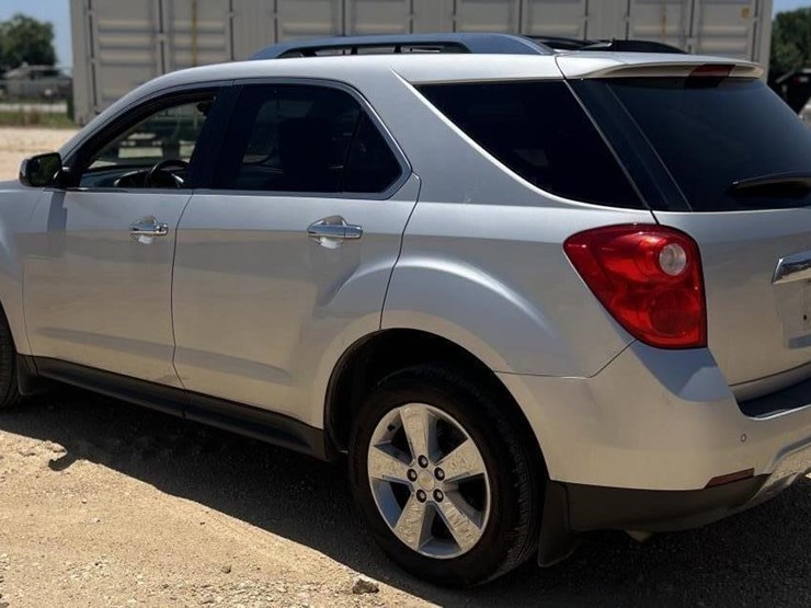 2013-chevrolet-equinox-image-3