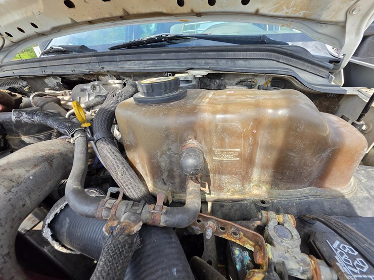 2008-ford-f550-image-28