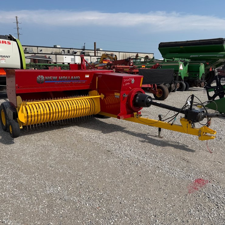 2022 NEW HOLLAND 275