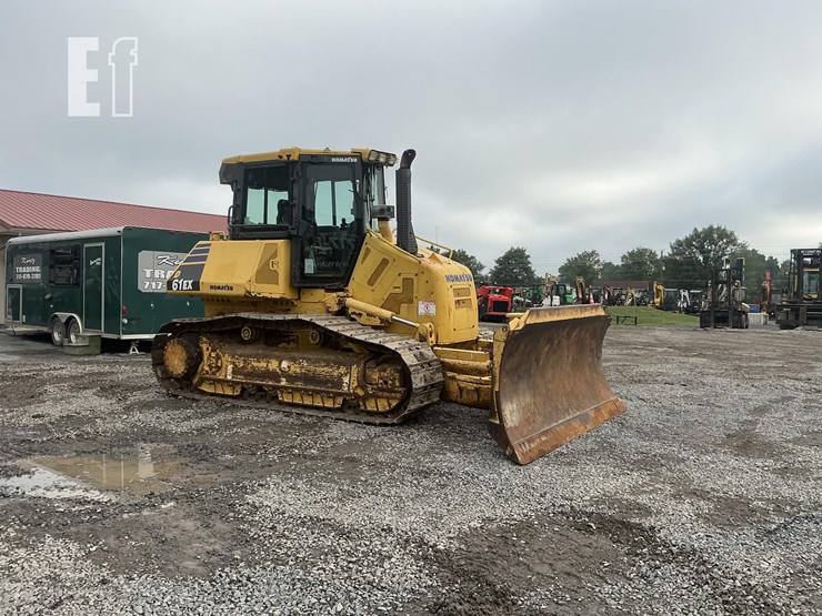 2014-komatsu-d61ex-23-image-6