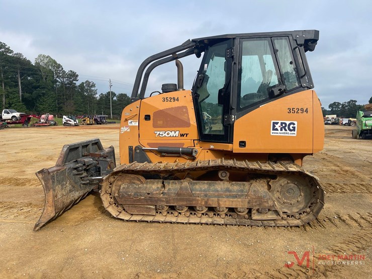 2018-case-750m-wt-image-6