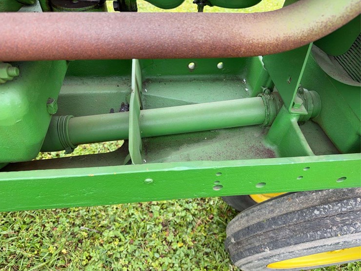 john-deere-model-b-image-19