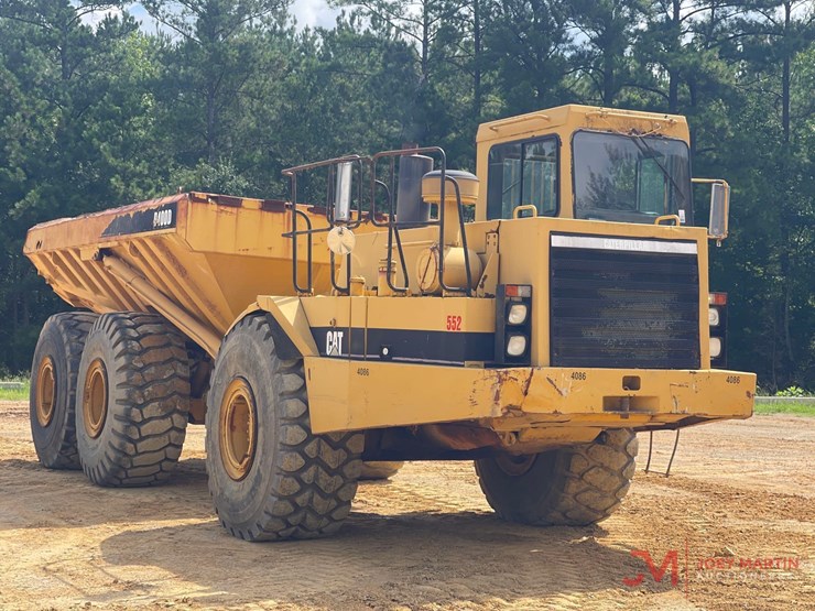 caterpillar-d400d-image-1