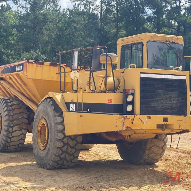 CATERPILLAR D400D