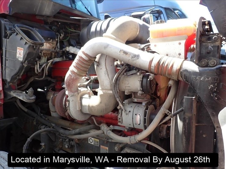 2010-kenworth-t660-image-3