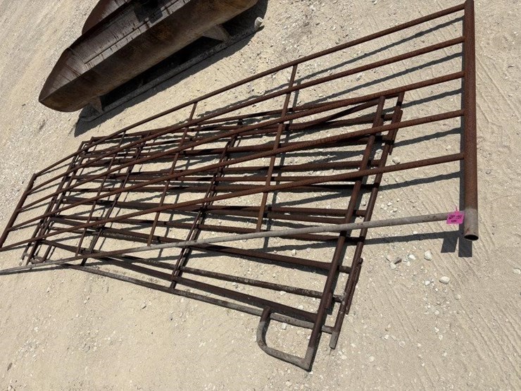 l3---(3)-cattle-panels-image-1