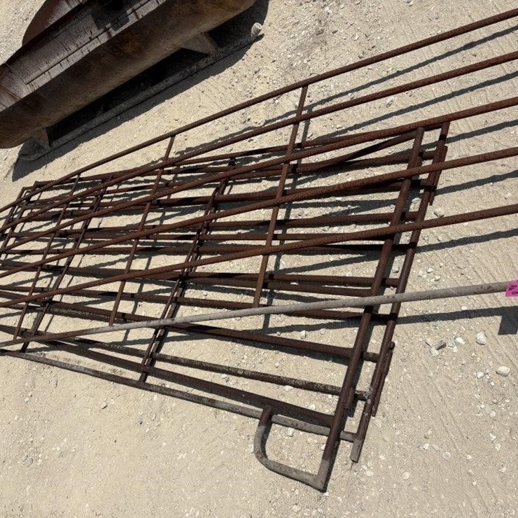 L3 - (3) Cattle Panels