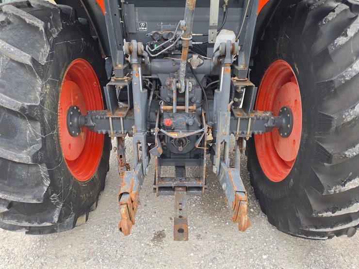 2016-kubota-m6-111-image-27
