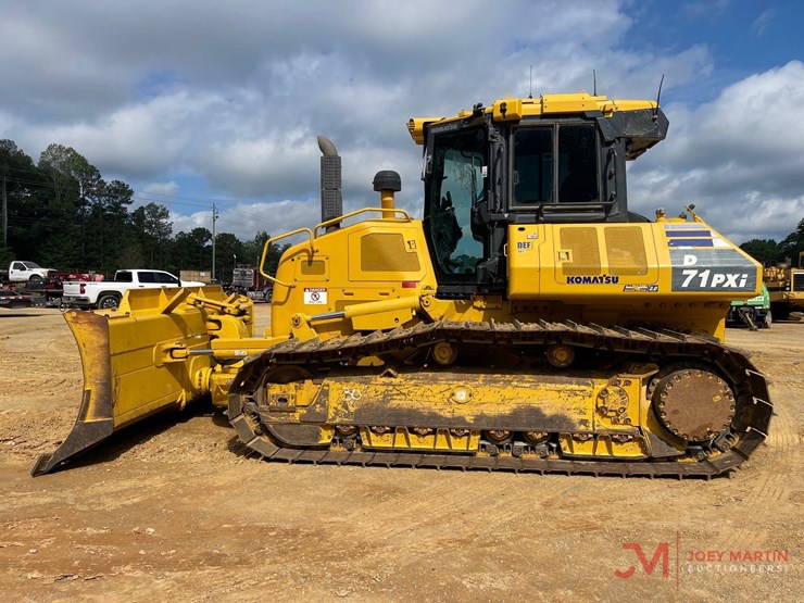 komatsu-d71pxi-24-image-6