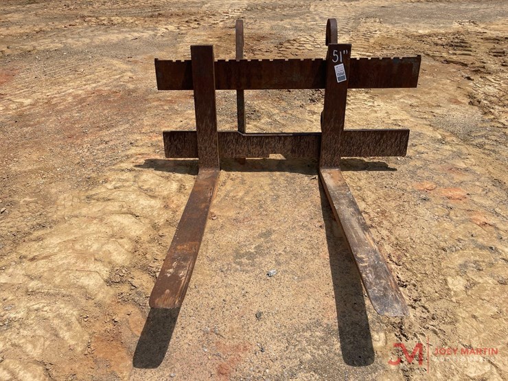 51"-forks-loader-attachment-image-8