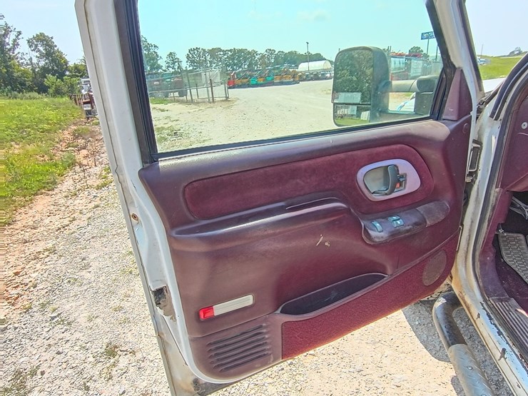1996-chevrolet-k3500-image-29
