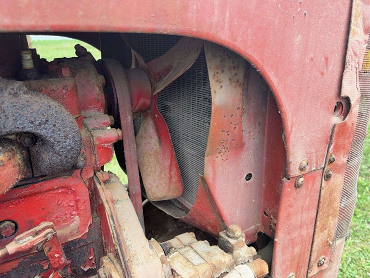 massey-ferguson-30-image-18