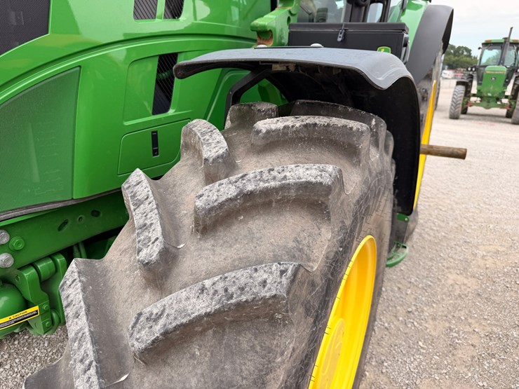 2024-john-deere-6r-175-image-4