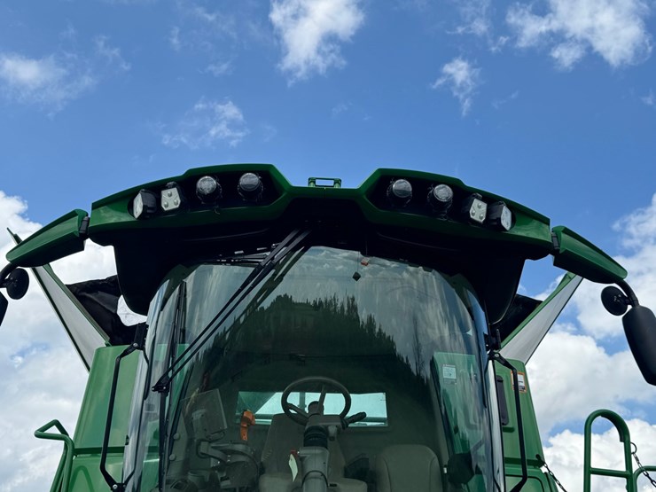 john-deere-s780-image-14