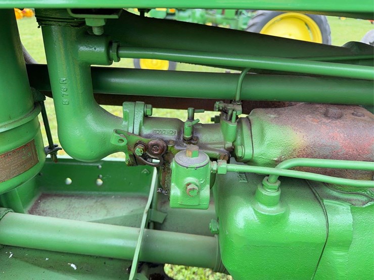 john-deere-model-b-image-45