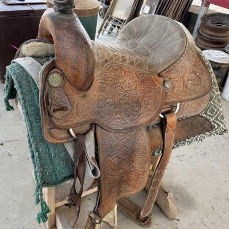 SL - Saddle & Stand