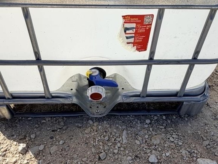 l3---250-gallon-tote-image-3