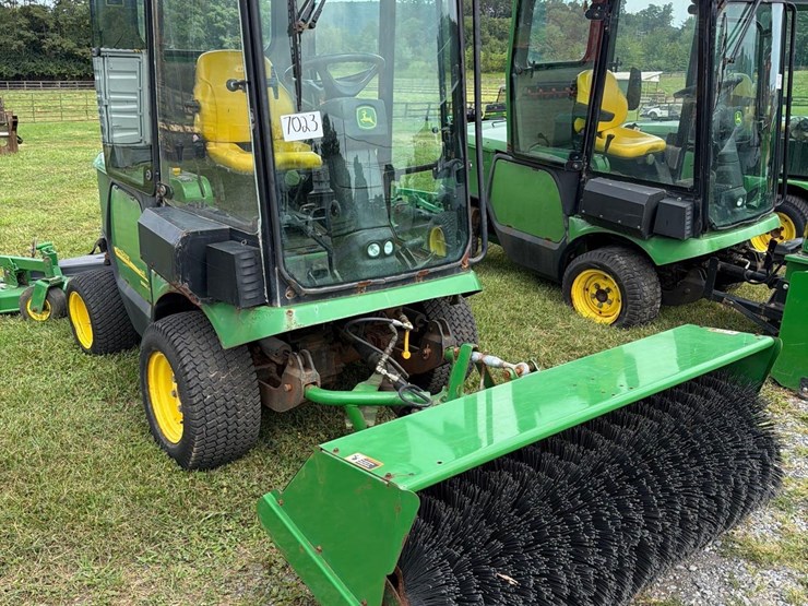 john-deere-1445-image-3