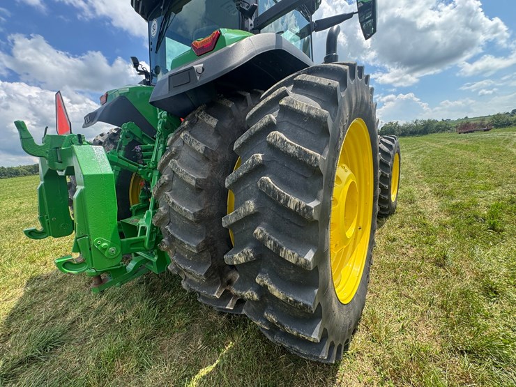john-deere-8r-370-image-34