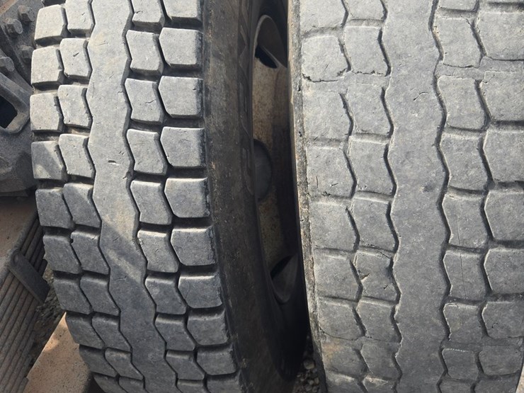 2011-kenworth-t660-image-106