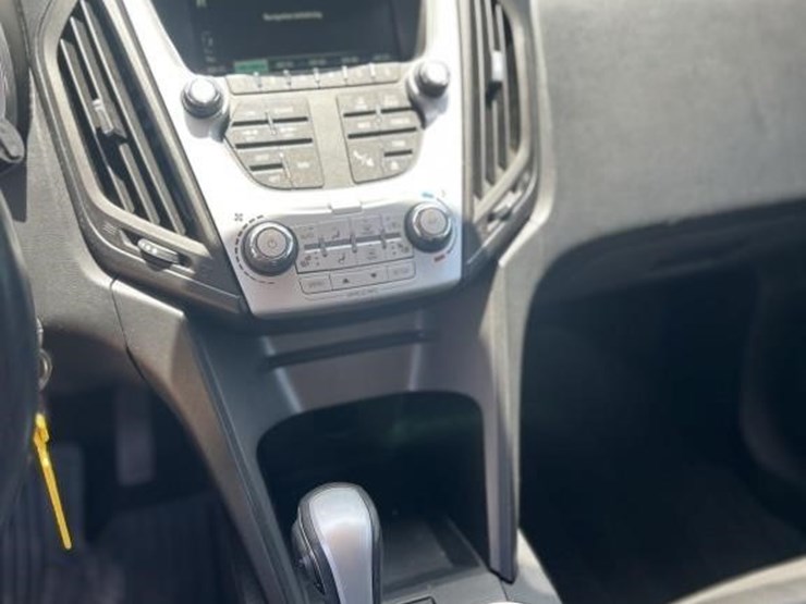2013-chevrolet-equinox-image-7