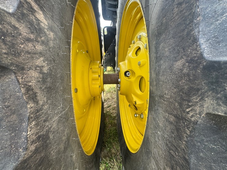 john-deere-8r-370-image-49